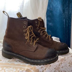 Dr. Martens 1460 8-Eye Aztec Crazy Horse Boot